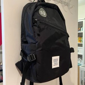 Topo Designs Standard Pack x Sweetgreen - Like-new